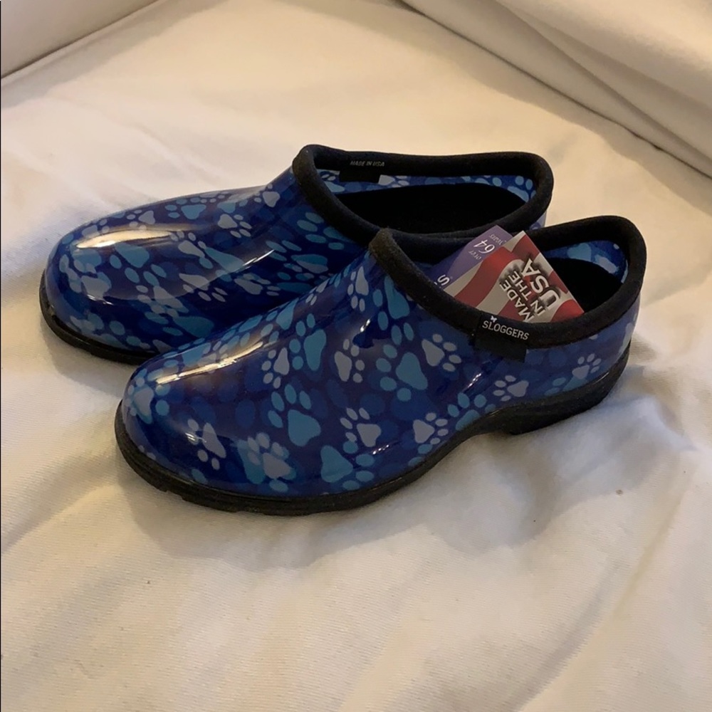 Sloggers Rain & Garden Shoes in Paw Print Blue